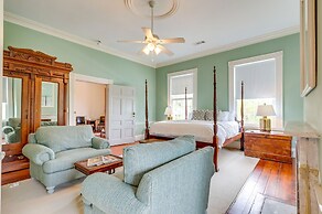 Milledgeville Home w/ Fire Pit + Pond Access!