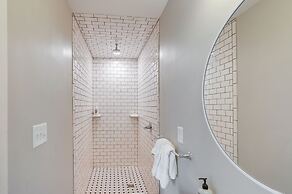 Milledgeville Home w/ Fire Pit + Pond Access!