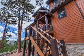 Eldondale -- 22-zone3272 4 Bedroom Home by RedAwning