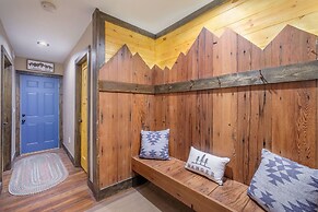 Eldondale -- 22-zone3272 4 Bedroom Home by RedAwning