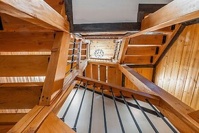 Eldondale -- 22-zone3272 4 Bedroom Home by RedAwning