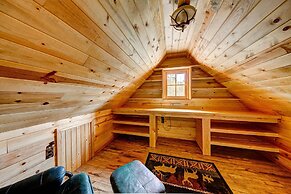 Longs Peak Cabin - Monthly Long-term Vacation Rental 30+ Days -- Estes