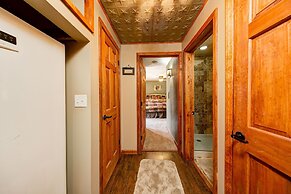 Longs Peak Cabin - Monthly Long-term Vacation Rental 30+ Days -- Estes