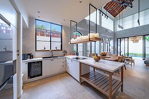 Villa MJ Seminyak by Nagisa Bali