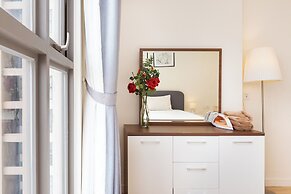 Cen Oasis Apart - CenRiver Side