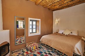 Agafay Desert Hotel