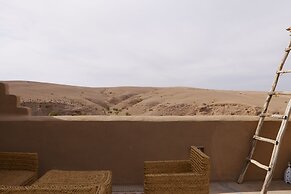 Agafay Desert Hotel