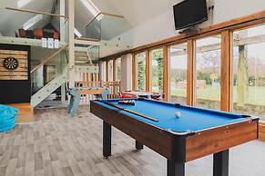 Tye Barn in Brinkley