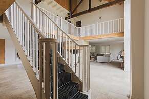 Tye Barn in Brinkley