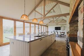 Tye Barn in Brinkley