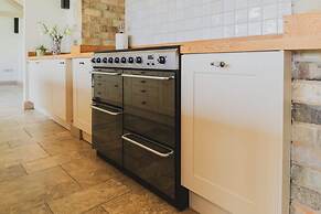 Tye Barn in Brinkley