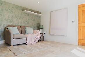 Tye Barn in Brinkley