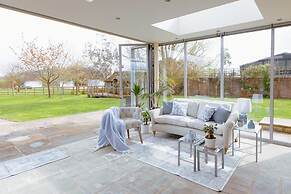 Tye Barn in Brinkley