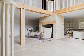 Tye Barn in Brinkley