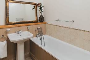 Tye Barn in Brinkley