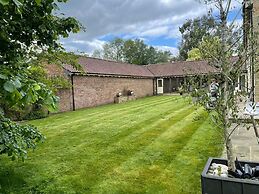 Tye Barn in Brinkley