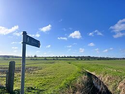 Tye Barn in Brinkley