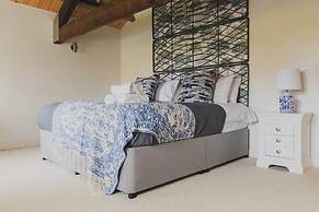 Tye Barn in Brinkley