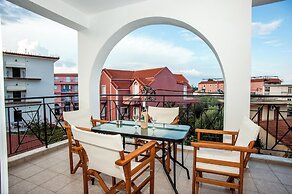 Captain Georgio Apartments