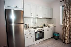 Captain Georgio Apartments