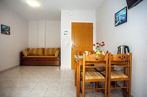 Captain Georgio Apartments