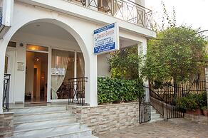 Captain Georgio Apartments