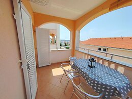 Sea View Apartment Luka