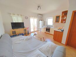 Sea View Apartment Luka