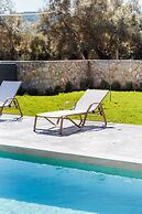 Stone and Sea Villas