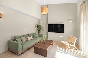 Stone and Sea Villas