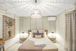 Stone and Sea Villas