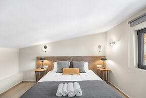 Stone and Sea Villas