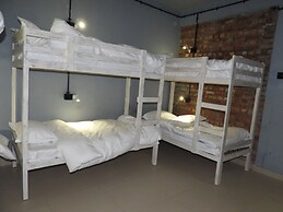 Goroomgo Mystic Kailasha Ukhimath