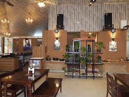 Goroomgo Mystic Kailasha Ukhimath