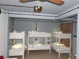 Goroomgo Mystic Kailasha Ukhimath