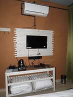 Goroomgo Mystic Kailasha Ukhimath