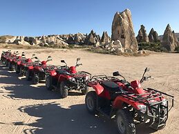 Signature Cave Premium Suites