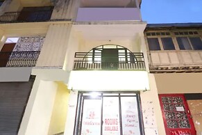 Goroomgo Naina Homestay Mussoorie