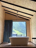 Kazbegi Inn Cottages