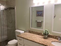 Romar Lakes 103a 2 Bedroom Condo