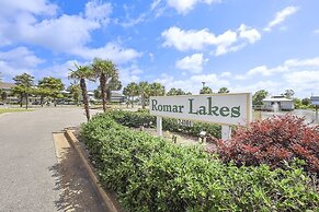 Romar Lakes 103a 2 Bedroom Condo