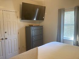 Romar Lakes 103a 2 Bedroom Condo