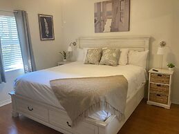 Romar Lakes 103a 2 Bedroom Condo