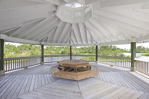 Romar Lakes 103a 2 Bedroom Condo