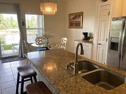 Romar Lakes 103a 2 Bedroom Condo