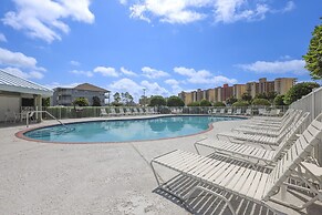 Romar Lakes 103a 2 Bedroom Condo