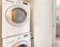 Romar Lakes 103a 2 Bedroom Condo