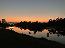 Romar Lakes 103a 2 Bedroom Condo