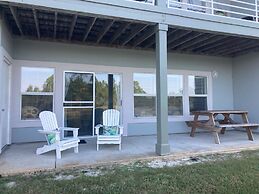 Romar Lakes 103a 2 Bedroom Condo