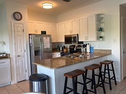 Romar Lakes 103a 2 Bedroom Condo